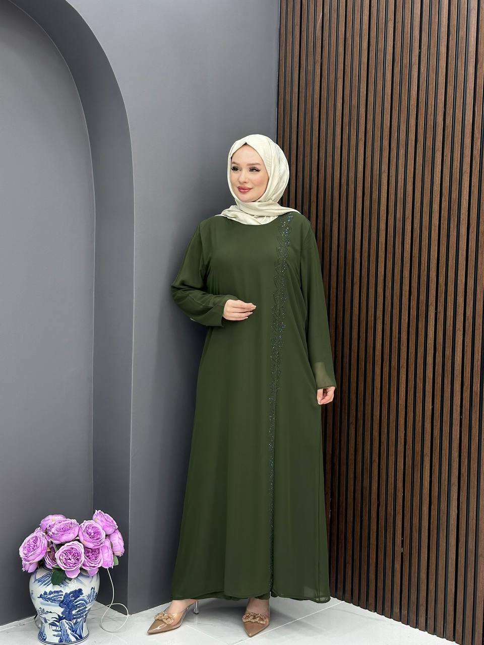 Shifon Abaya