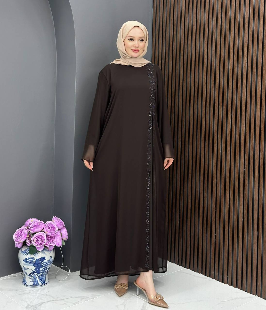 Shifon Abaya