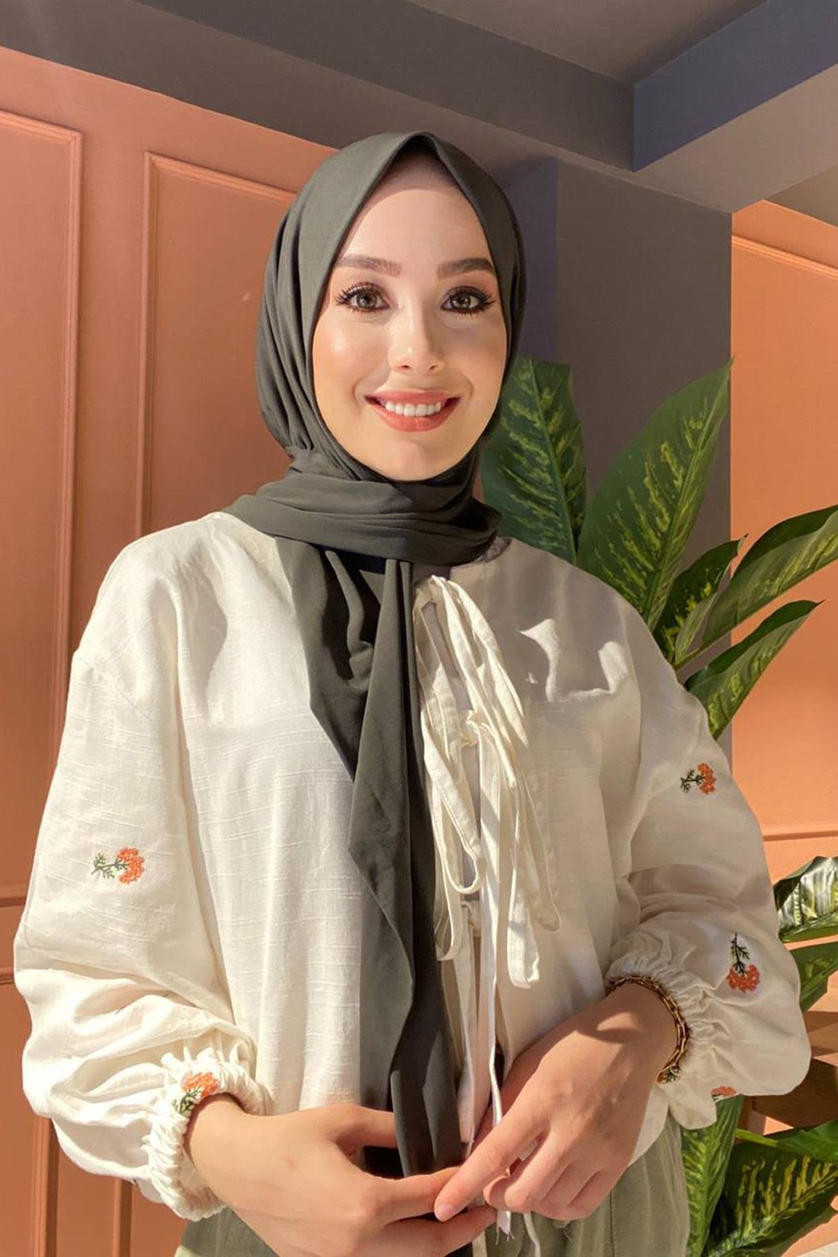 Praktischer Instant Hijab mit Quick Snap Fasteners | Einfach zu tragen Muslimische Kopftuch - Citcitli Sal